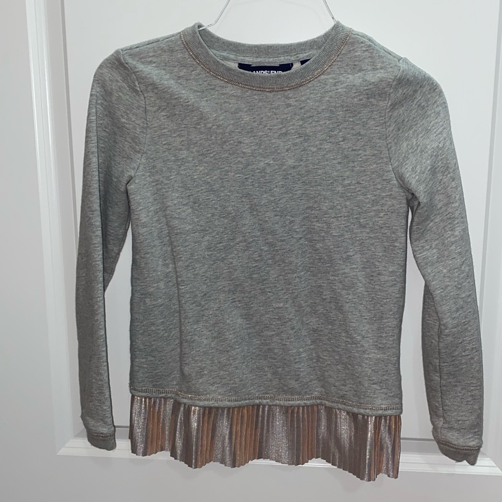 Lands end NWOT gray sweatshirt with pink frill